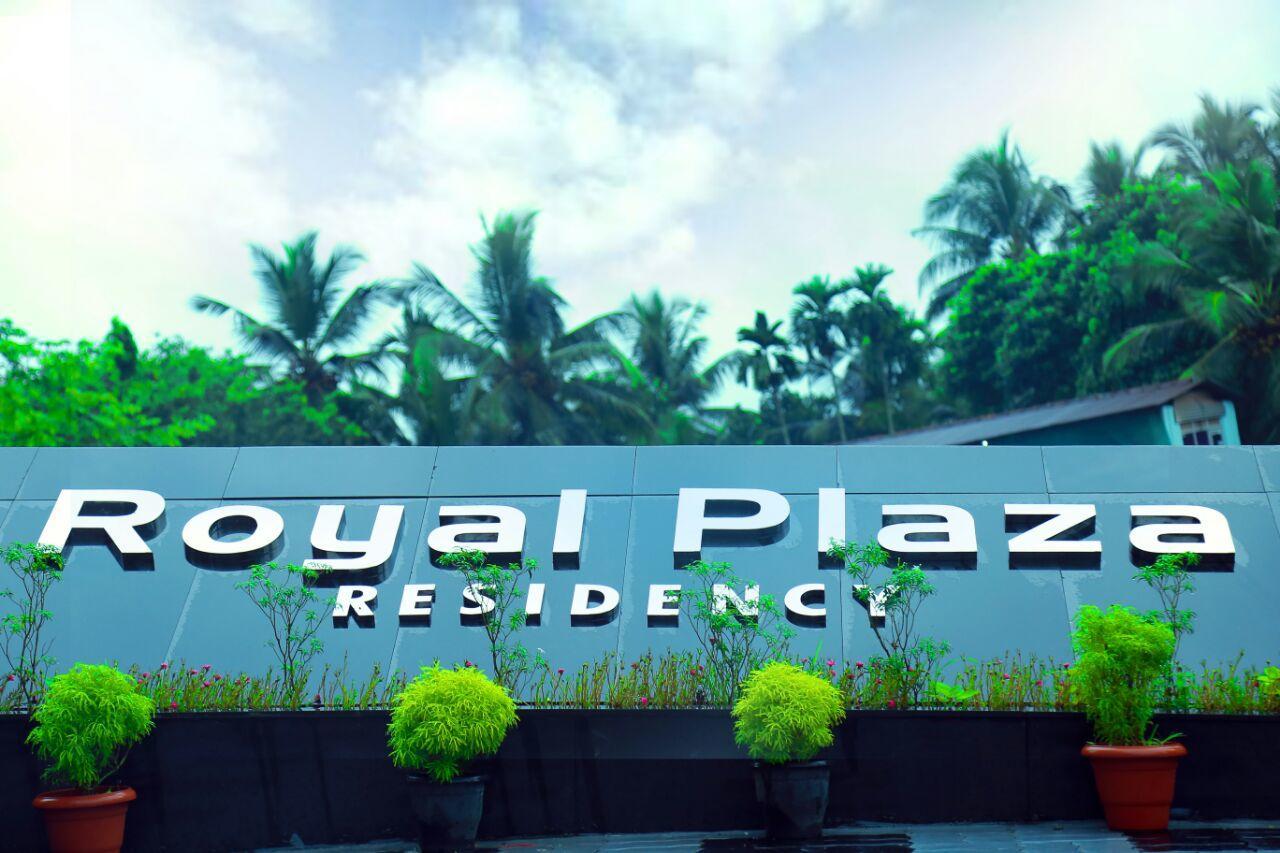 Royal Plaza Residency Hotel Cheruppulasseri Exterior photo